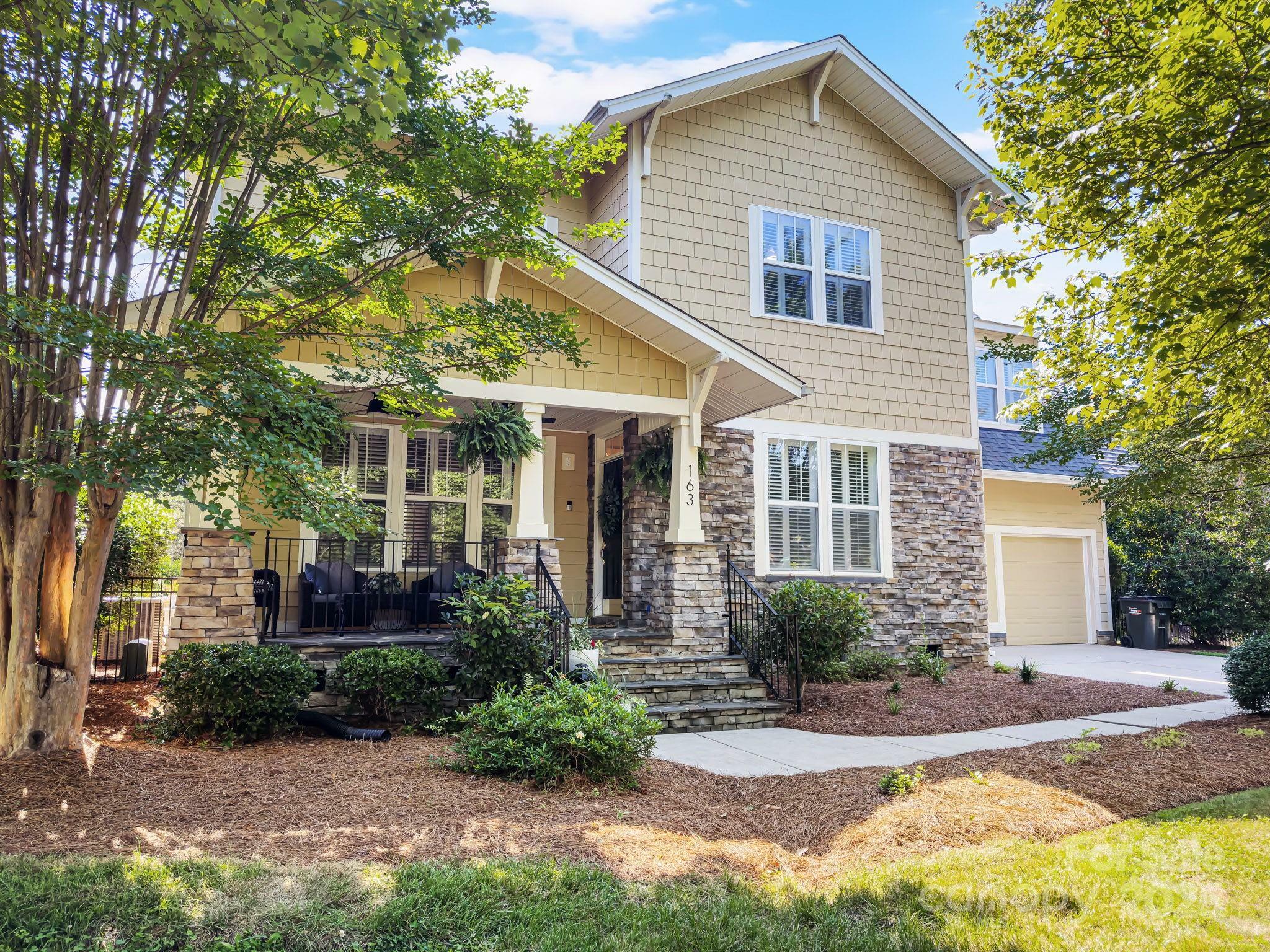 Property Photo: 163 Shoreline Parkway SC 29708