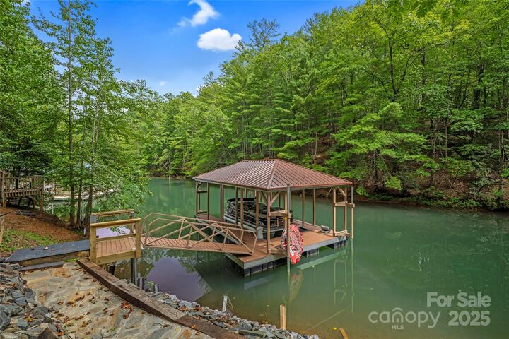 Property Photo: 200 Lake Club Drive NC 28761