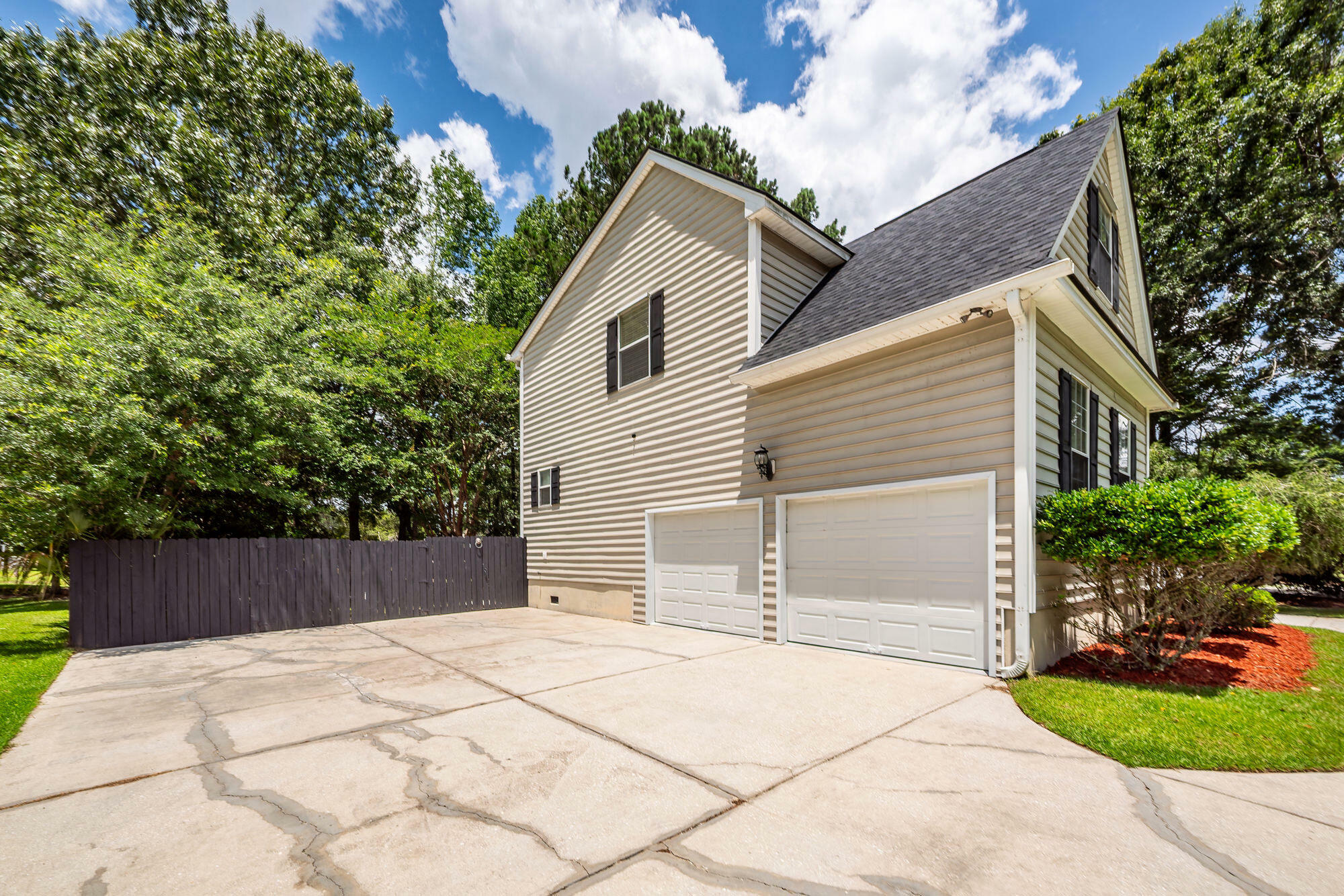 Property Photo:  477 Commonwealth Road  SC 29466 