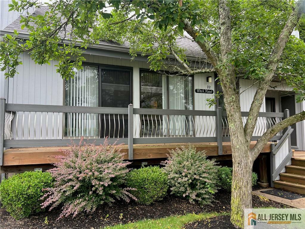 22 Witch Hazel Court  South Brunswick NJ 08852 photo