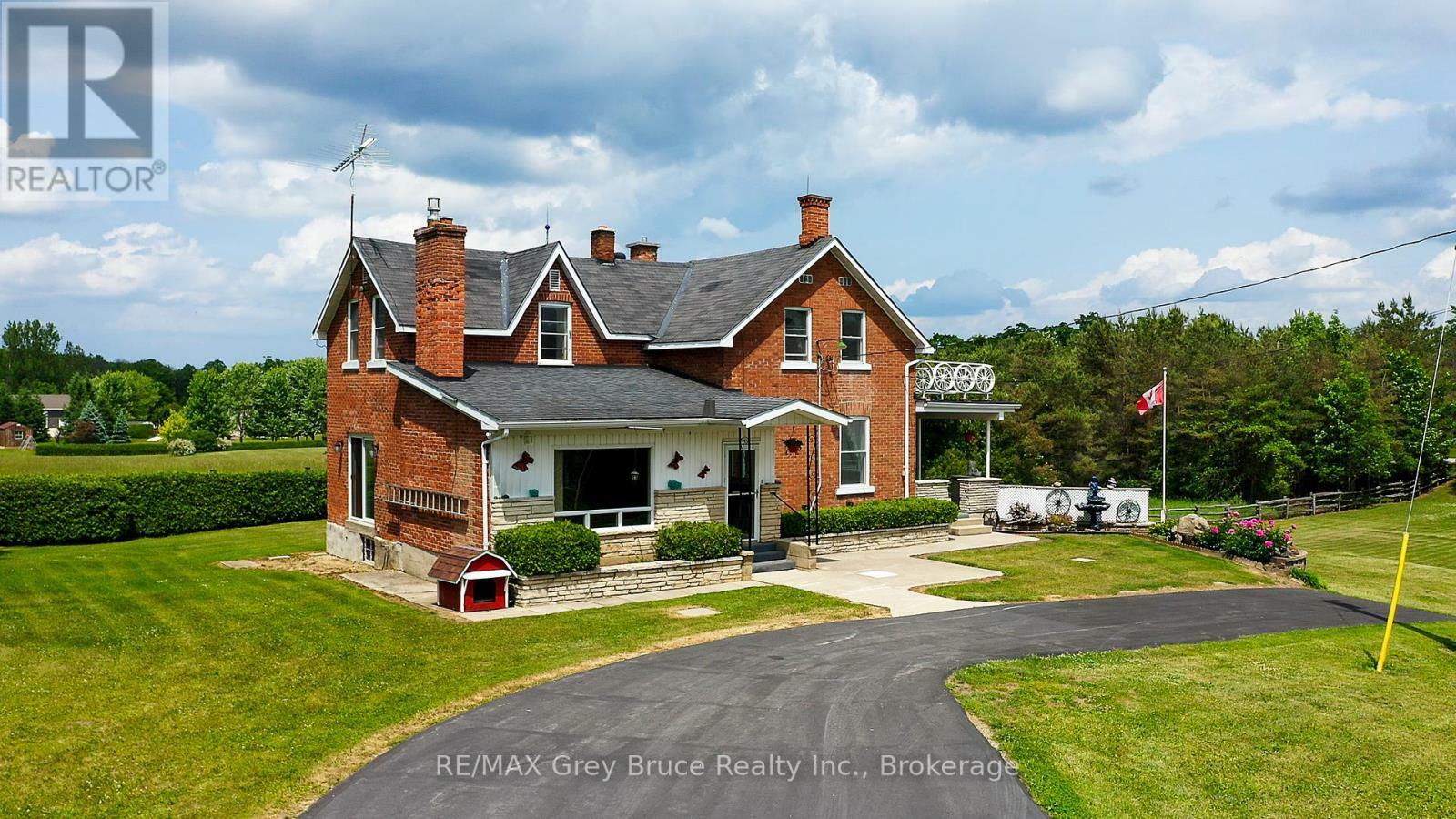 Property Photo:  319144 Grey Road 1  ON N4K 0G2 