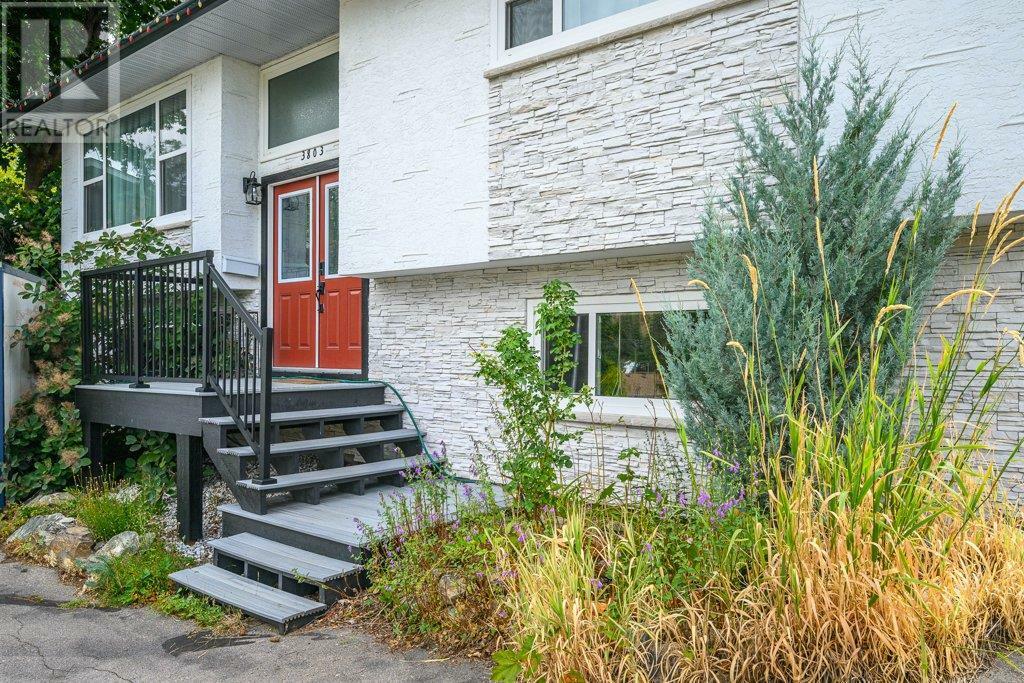Photo de la propriété: 3803 35A Street BC V1T 6C6