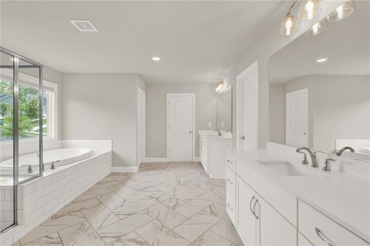 Property Photo:  249 Fountain Oak Way  GA 30114 
