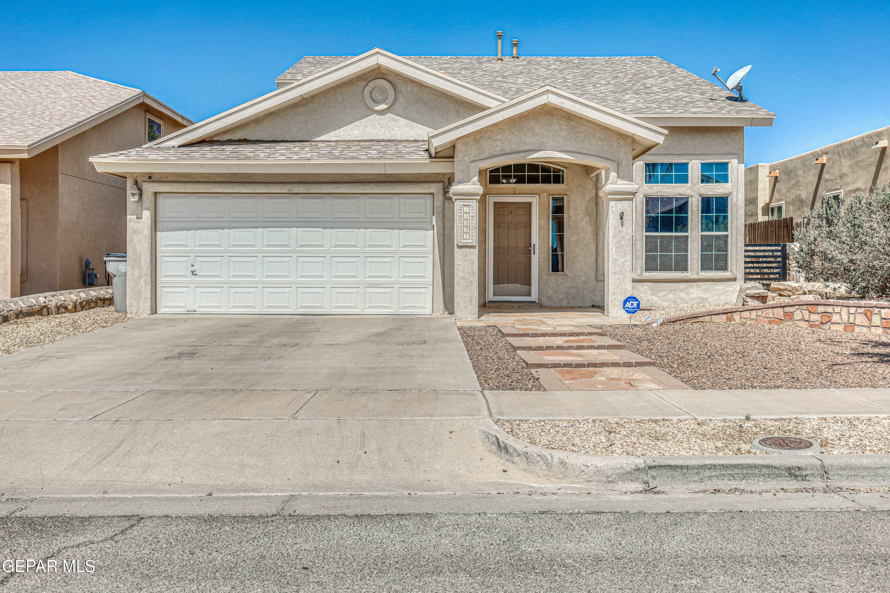 Property Photo: 10937 Acoma Street TX 79934