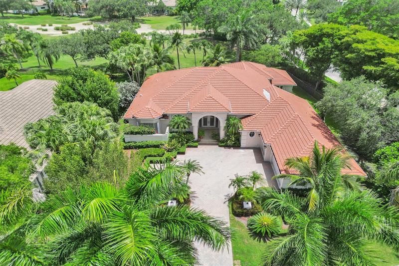 Property Photo: 2524 Princeton Ct FL 33327
