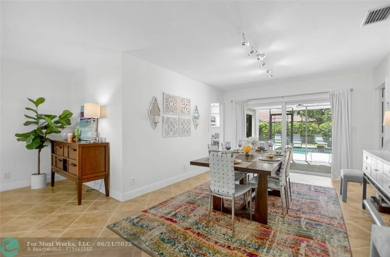 Property Photo: 250 Deer Creek Woodlake Ln FL 33442
