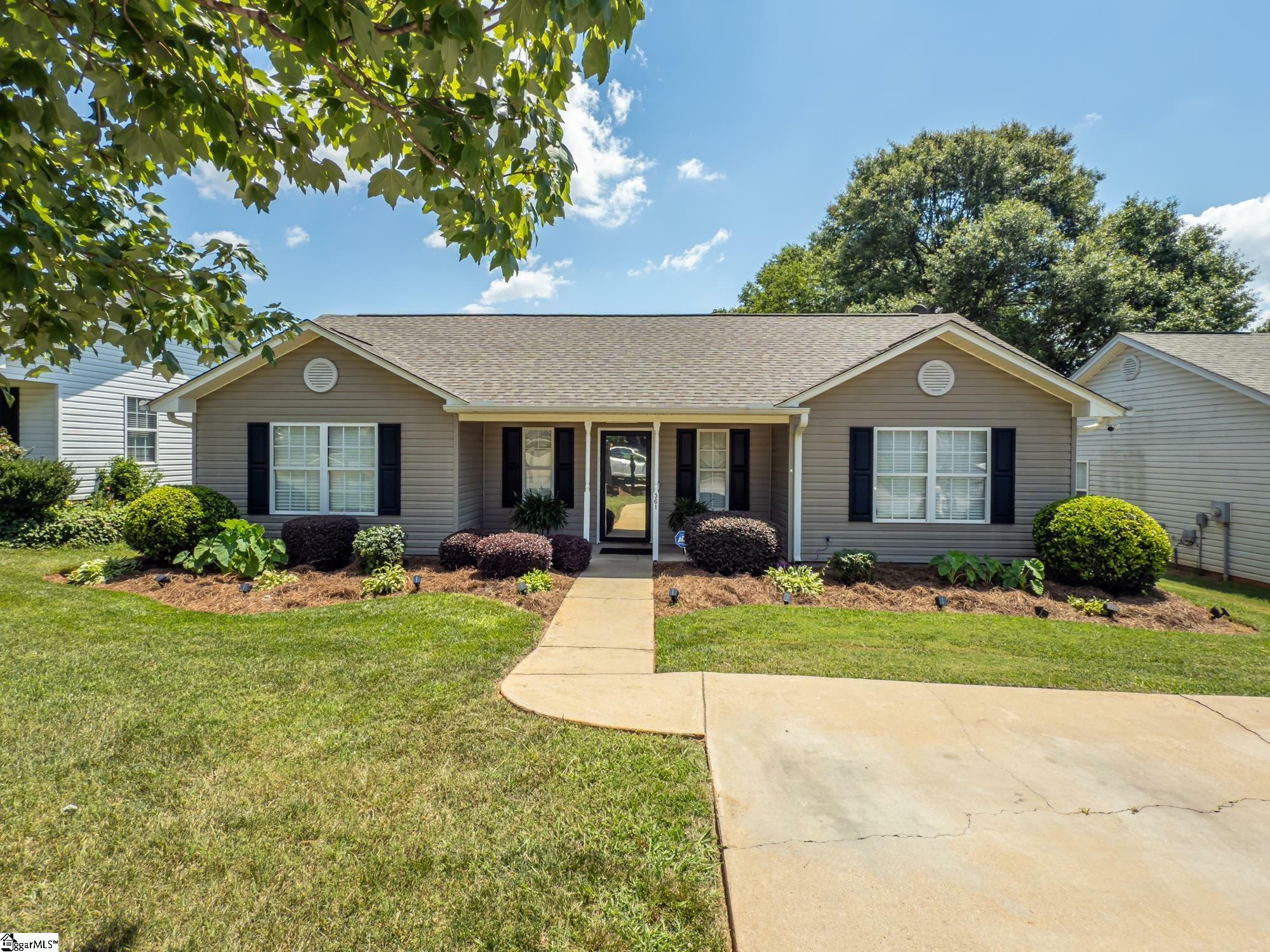 Property Photo: 361 Split Oak Lane SC 29346