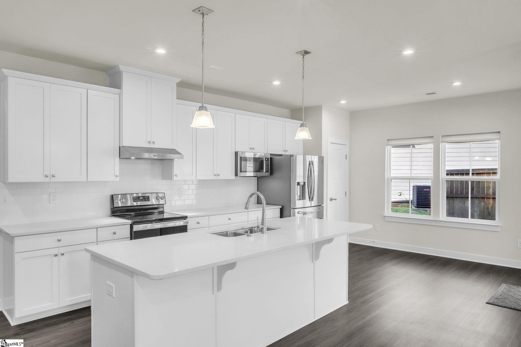 Property Photo: 4 Inka Court SC 29607