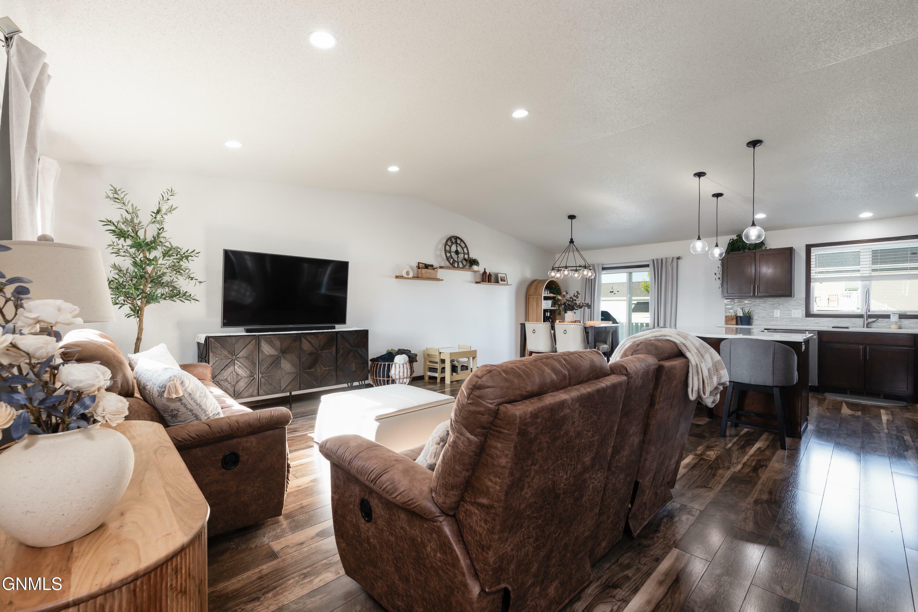 Property Photo: 3330 Butterfield Drive ND 58503
