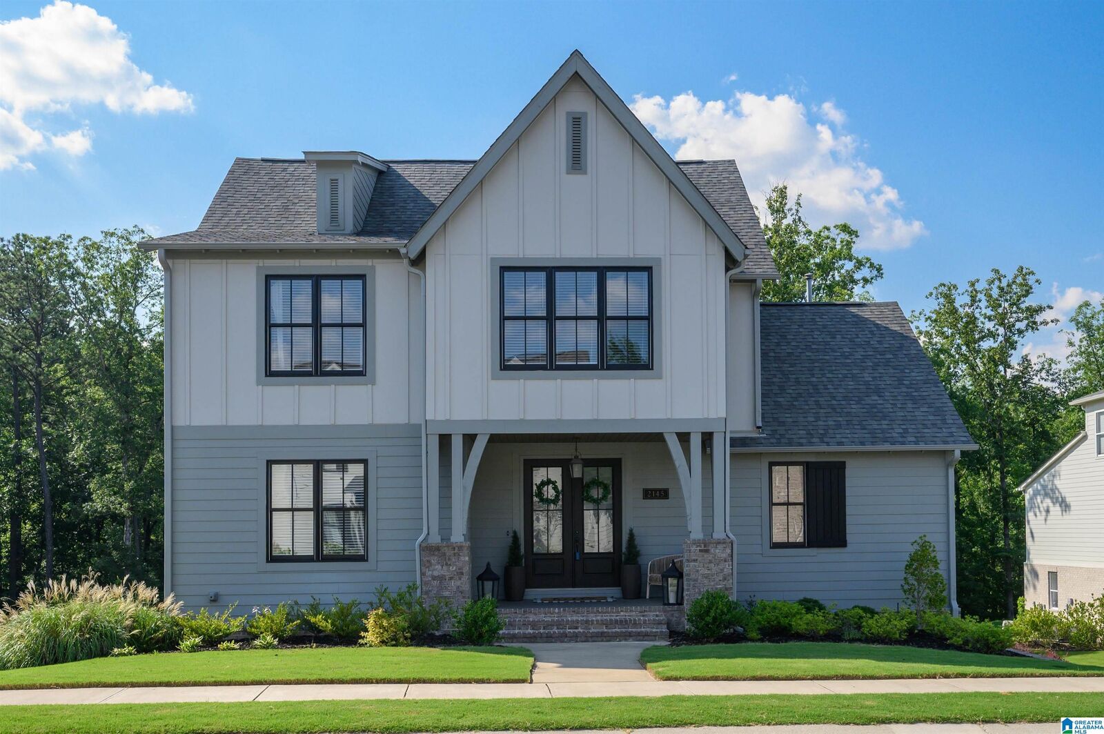 Property Photo:  2145 Paramount Run  AL 35244 