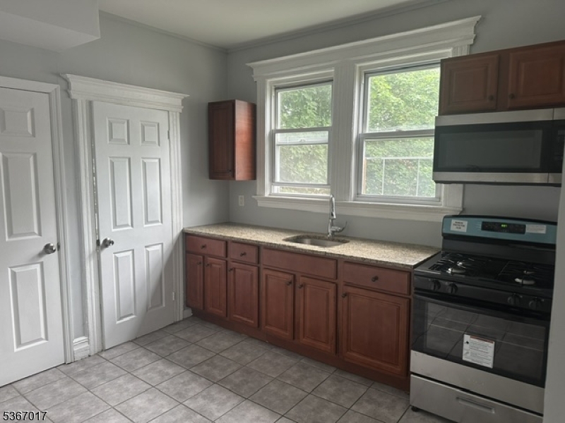 Property Photo:  314 Amherst St  NJ 07018 