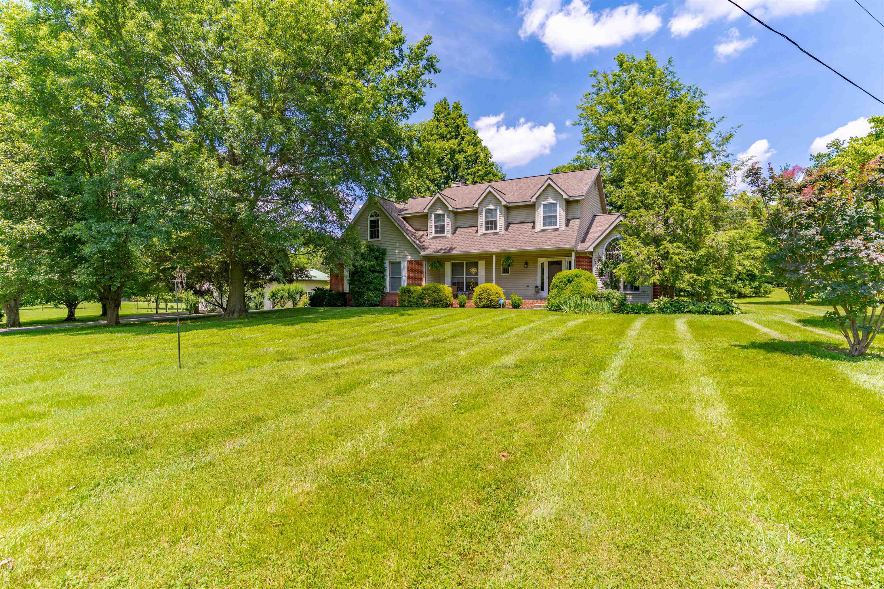 Property Photo: 1865 Busby Station Road KY 42452