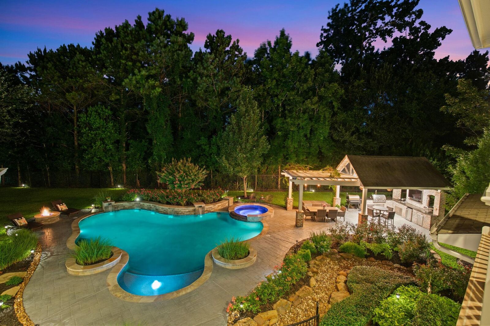 Property Photo:  152 Grand Marion Way  TX 77316 