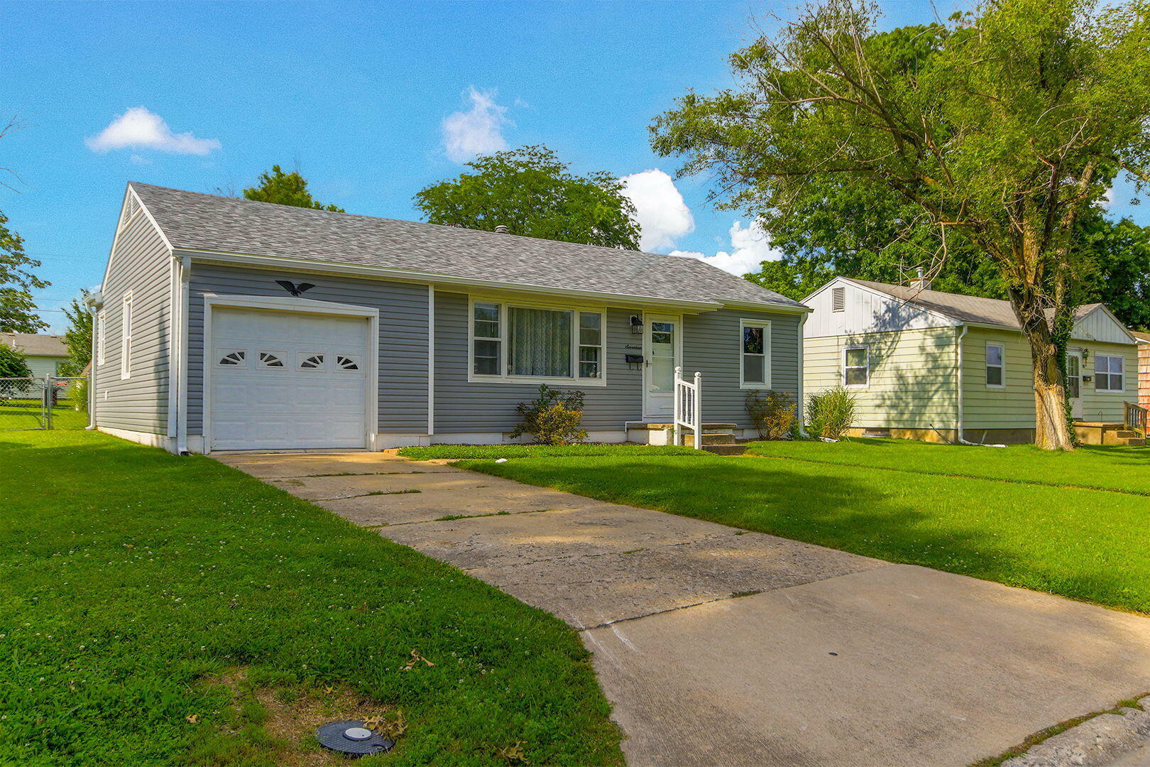 Property Photo: 17 Lakeside Place MO 65265
