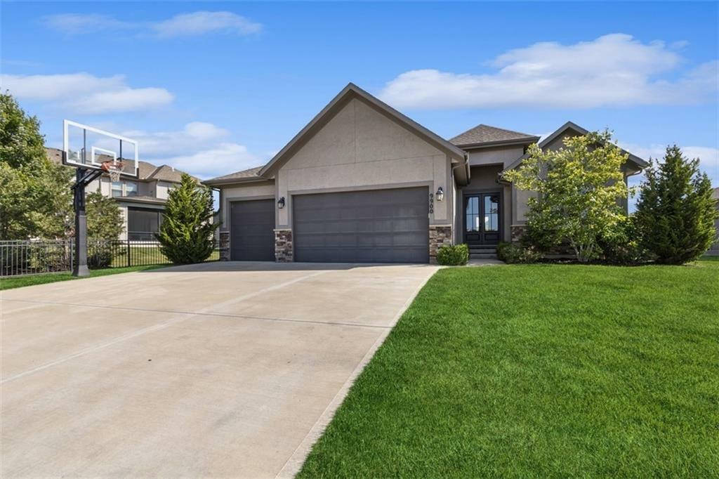 Property Photo:  9900 W 163rd Street  KS 66085 