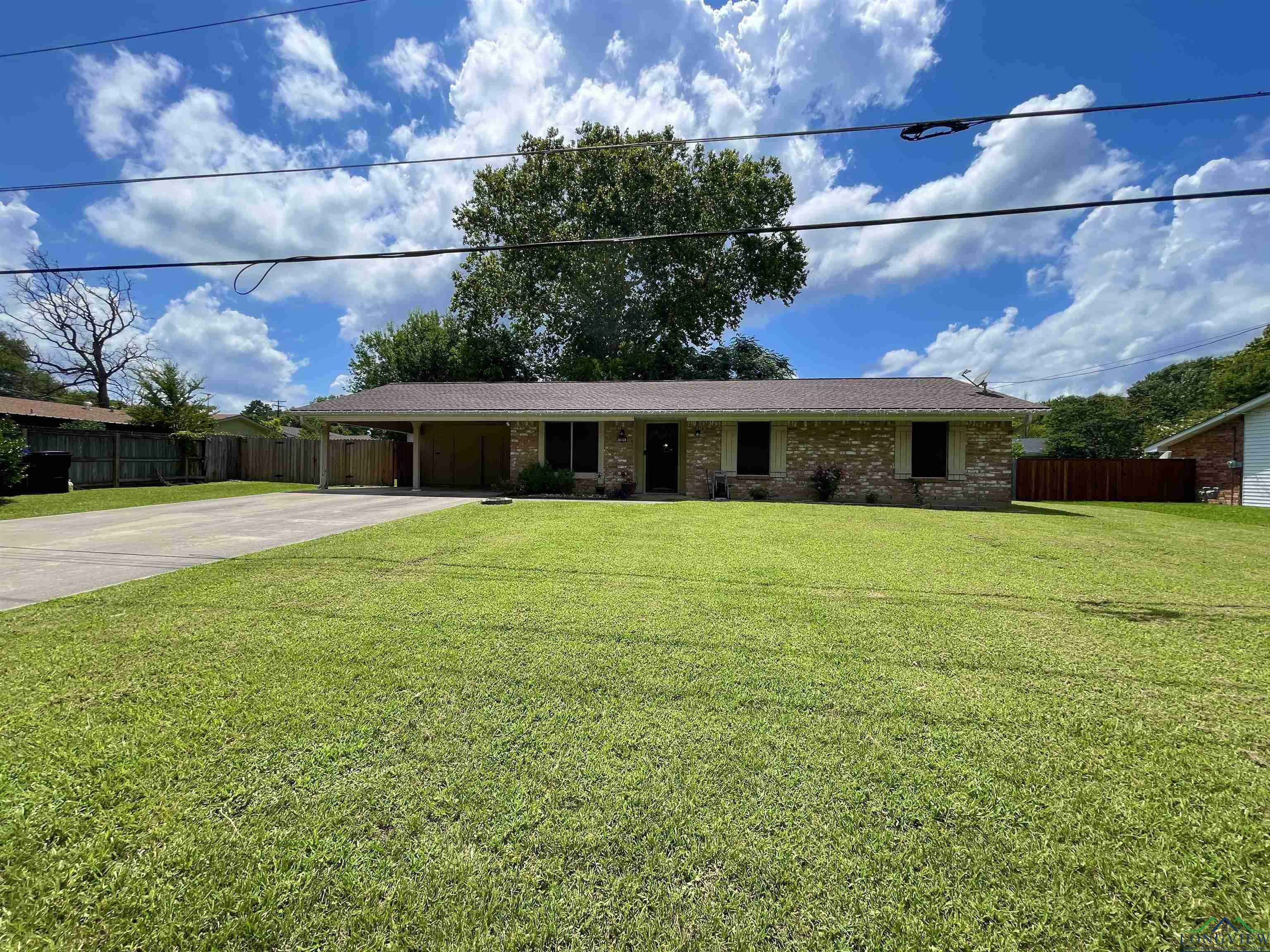 Property Photo: 209 Lake Lamond Rd. TX 75604