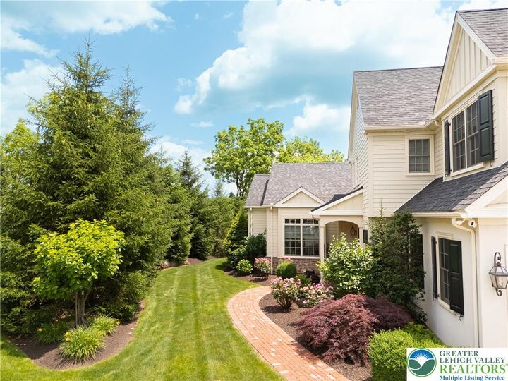 Property Photo: 2063 Forge Run PA 18015