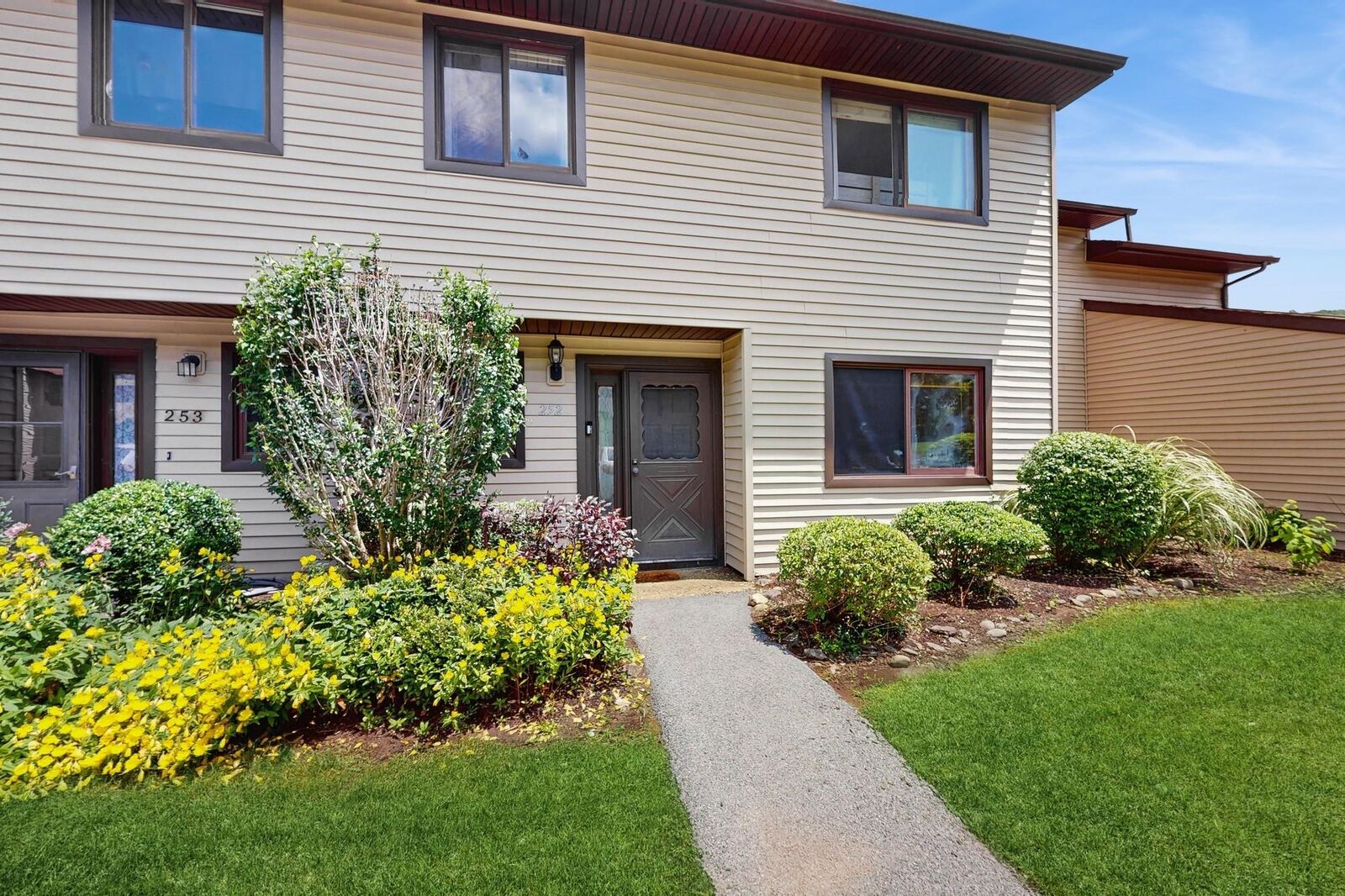 Property Photo:  252 Heritage Lane  NY 10950 