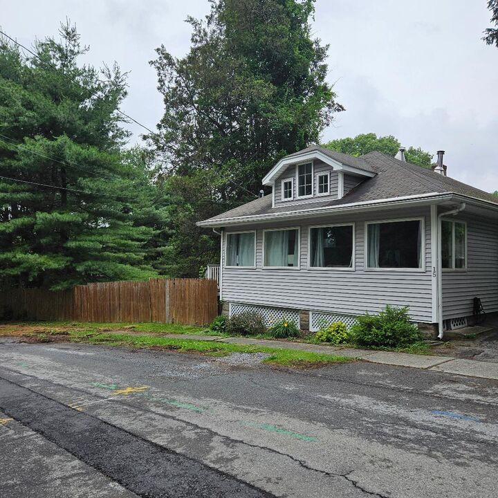 Property Photo:  15 Wilmar Terrace  NY 12601 