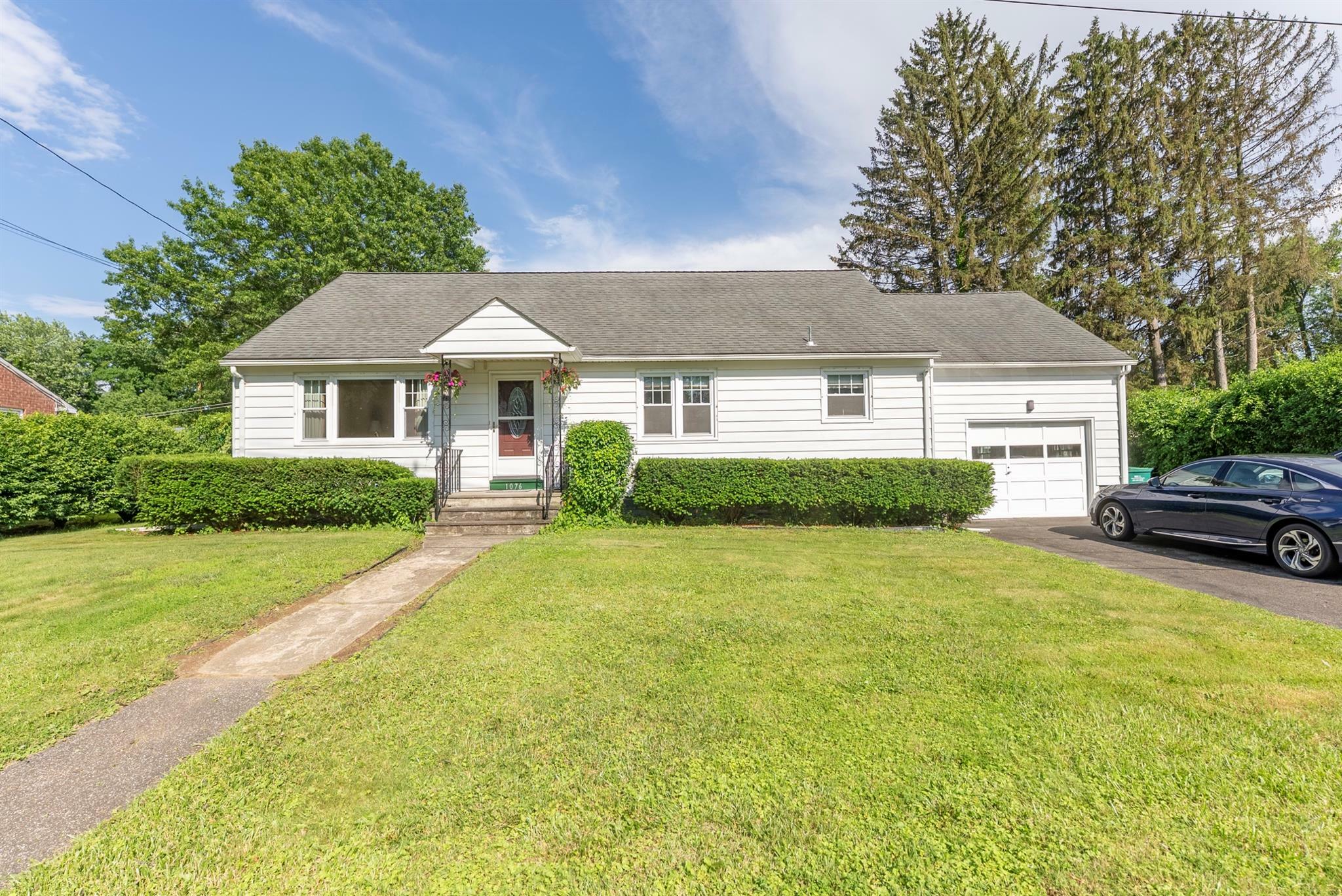 Property Photo:  1076 Decker Street  NY 12401 