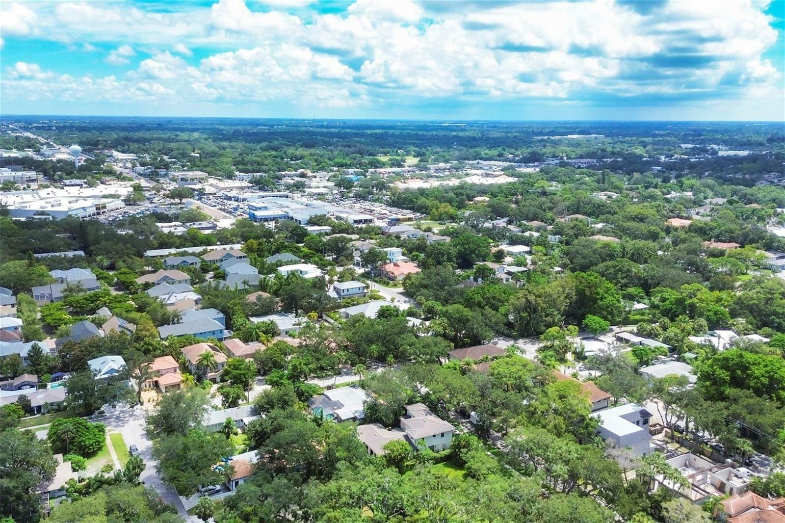 Property Photo:  3837 Camino Real  FL 34239 
