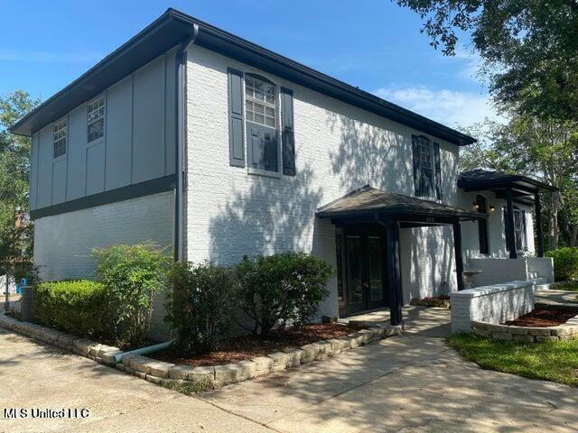 Property Photo: 900 Sea Cove Street MS 39581