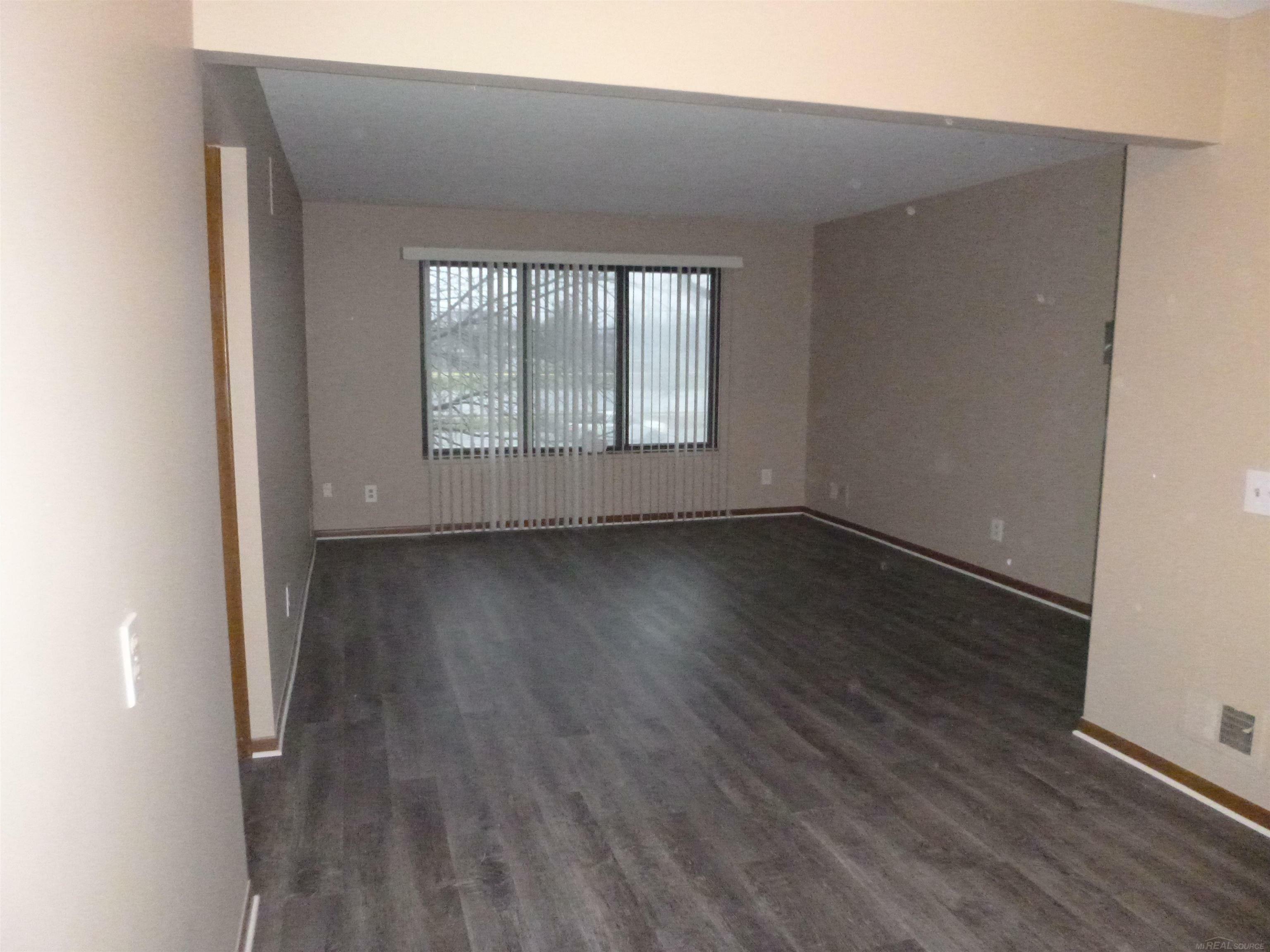 Property Photo: 32608 Harper Avenue MI 48082