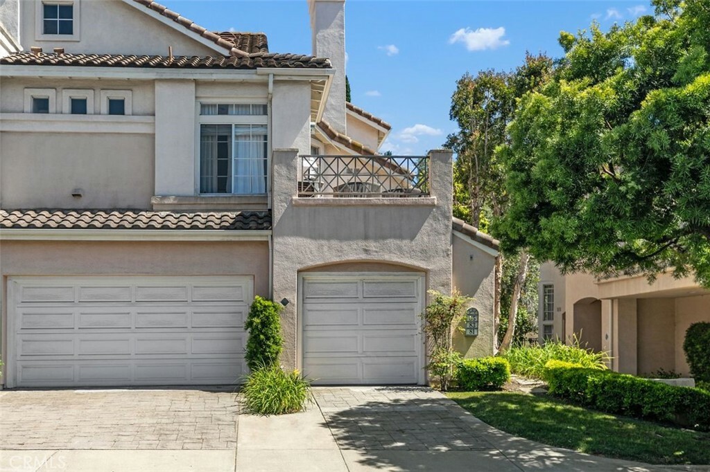Property Photo:  85 Shorebreaker Drive  CA 92677 