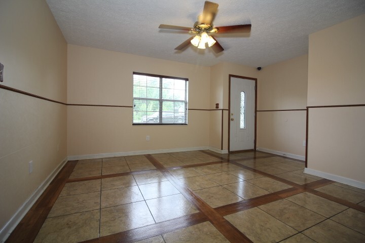 Property Photo:  1211 Patton Pl  KY 42262 