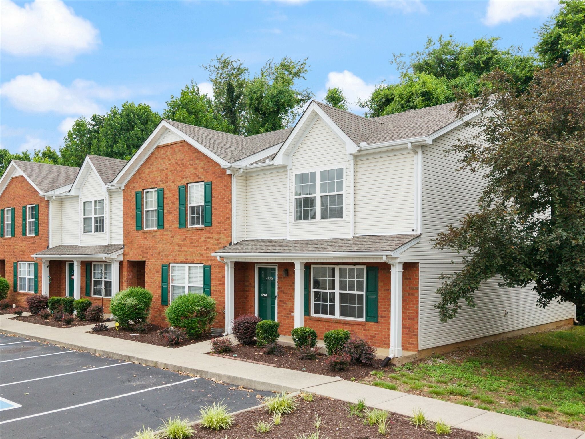 Property Photo: 3220 Prater Ct TN 37128