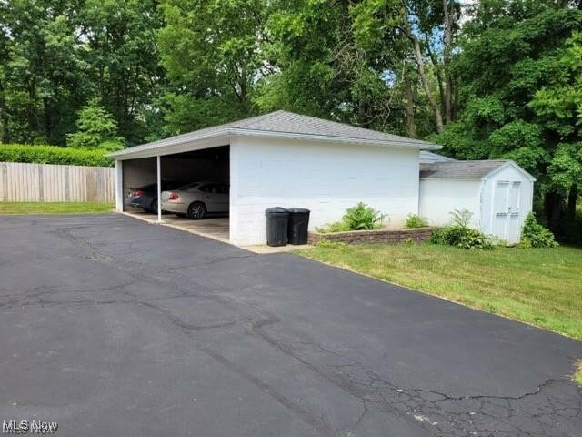 Property Photo:  1535 Hiram Street  OH 44446 