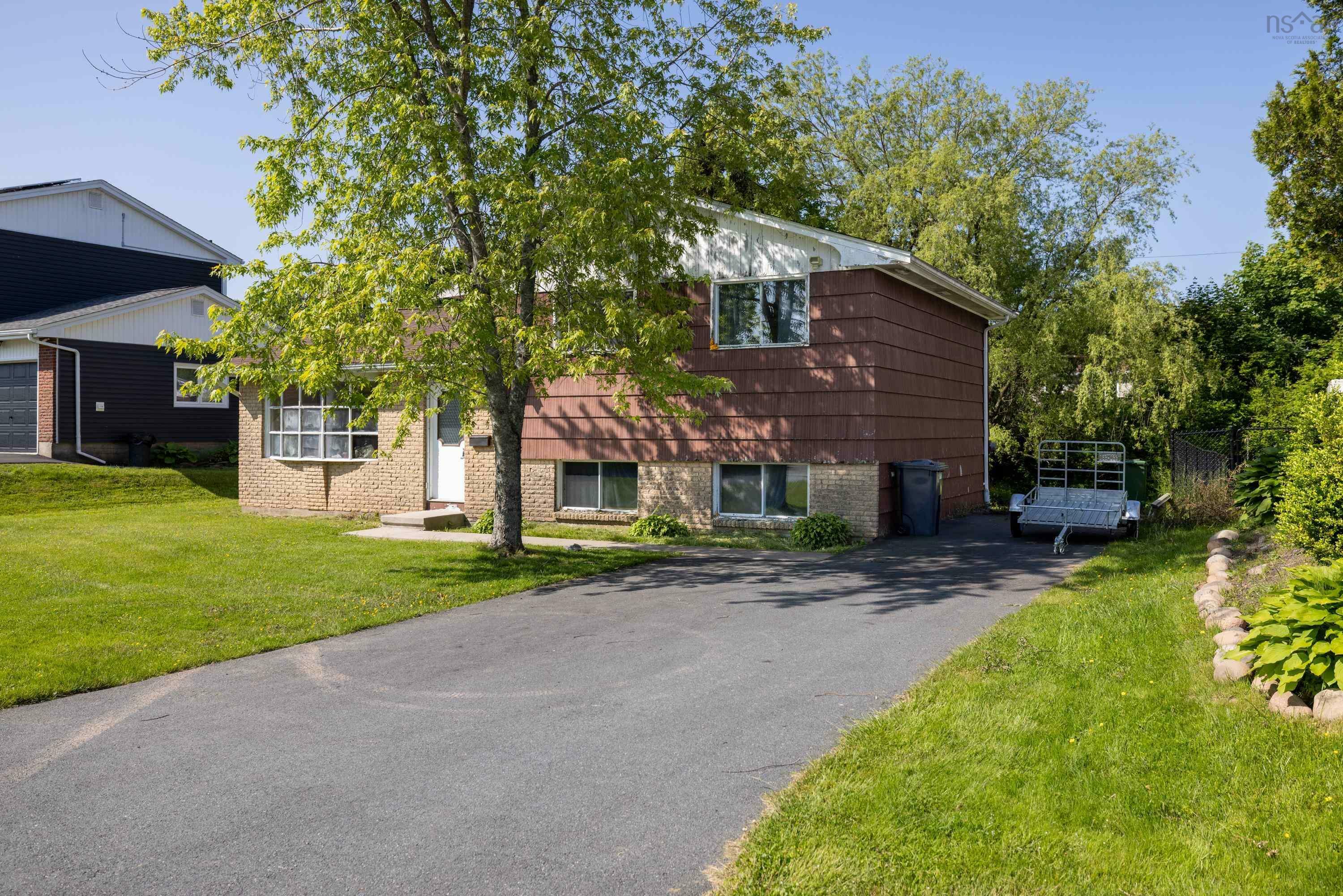 Photo de la propriété: 28 Hollyoake Lane NS B2V 1L7