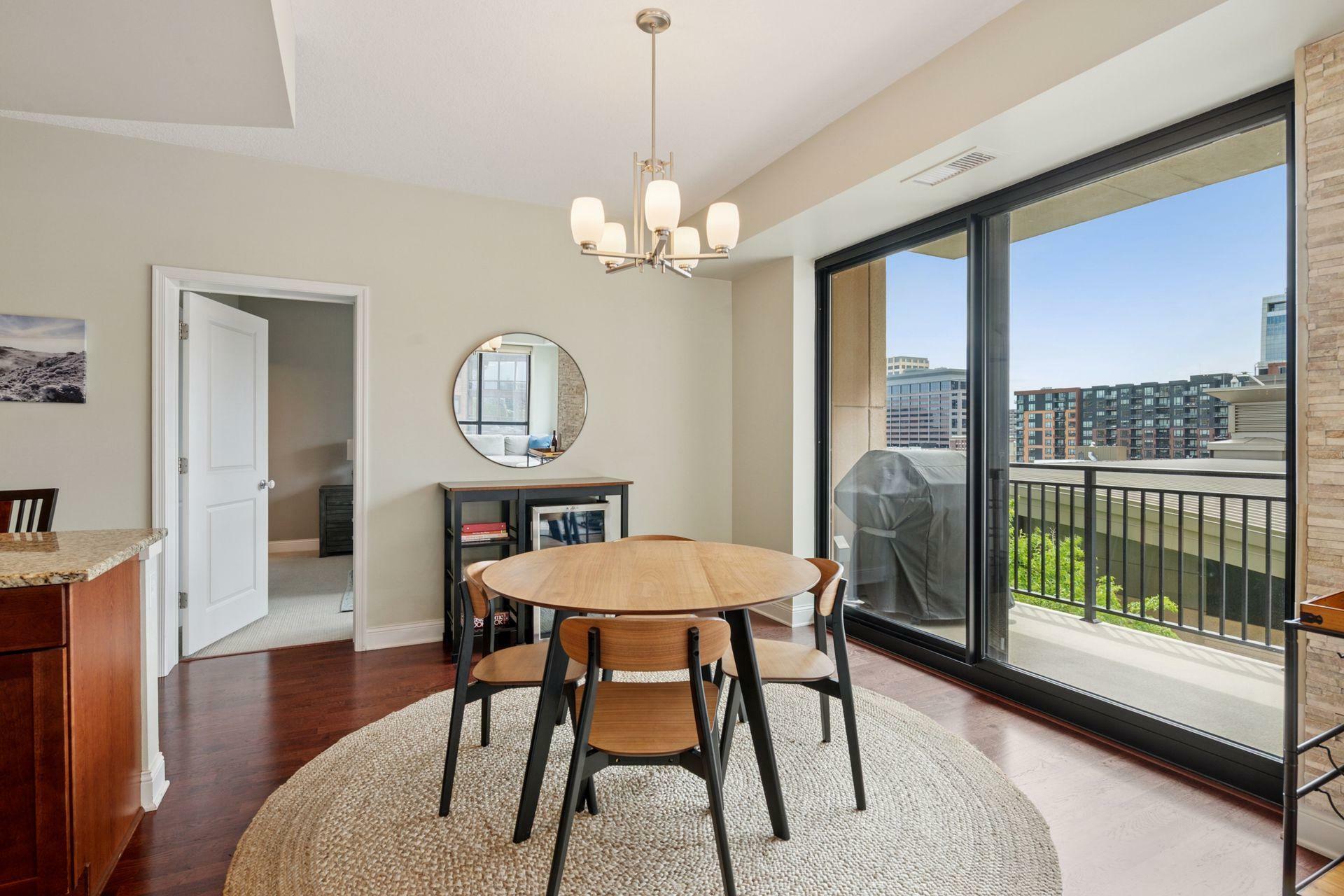 Property Photo: 100 3rd Avenue S 706 MN 55401