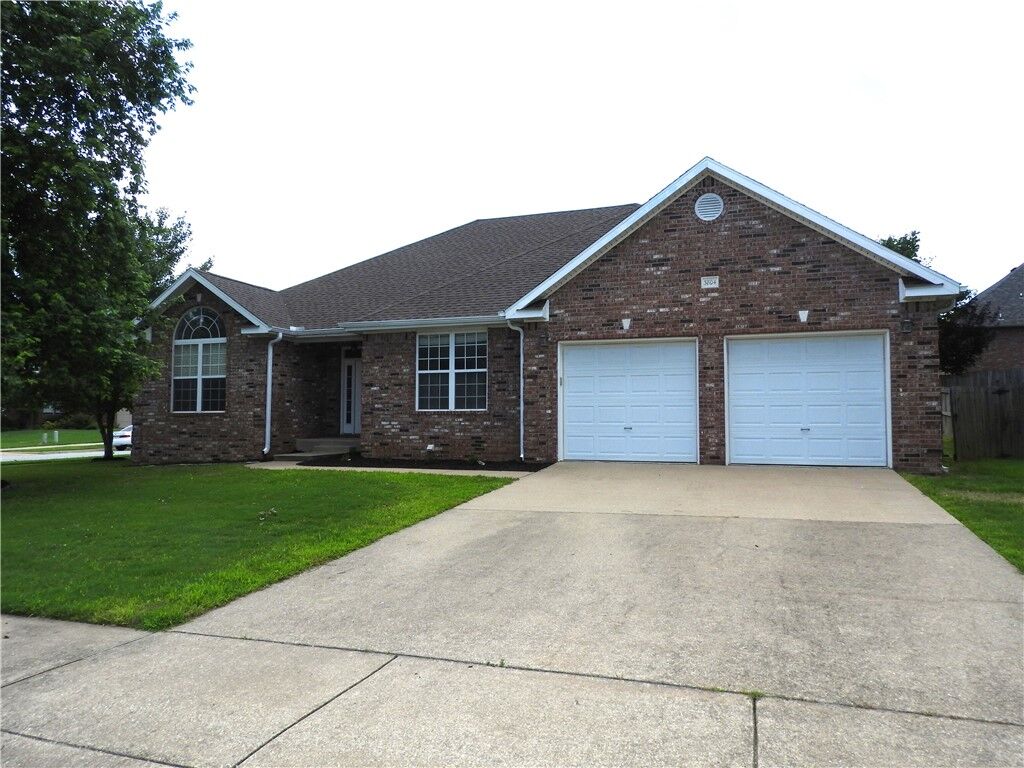 Property Photo:  3804 SW Kestrel Drive  AR 72713 