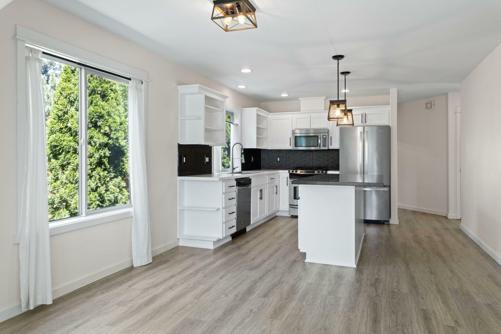 Property Photo: 61597 Mill Terrace Place OR 97702