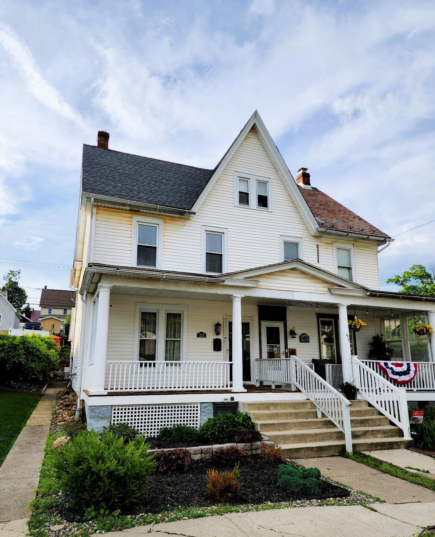 Property Photo:  233 Lafayette Avenue  PA 18071 