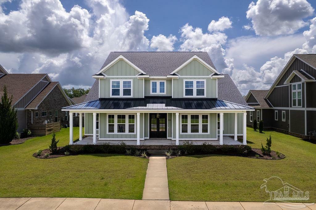 Property Photo: 2440 Meeting St FL 32533