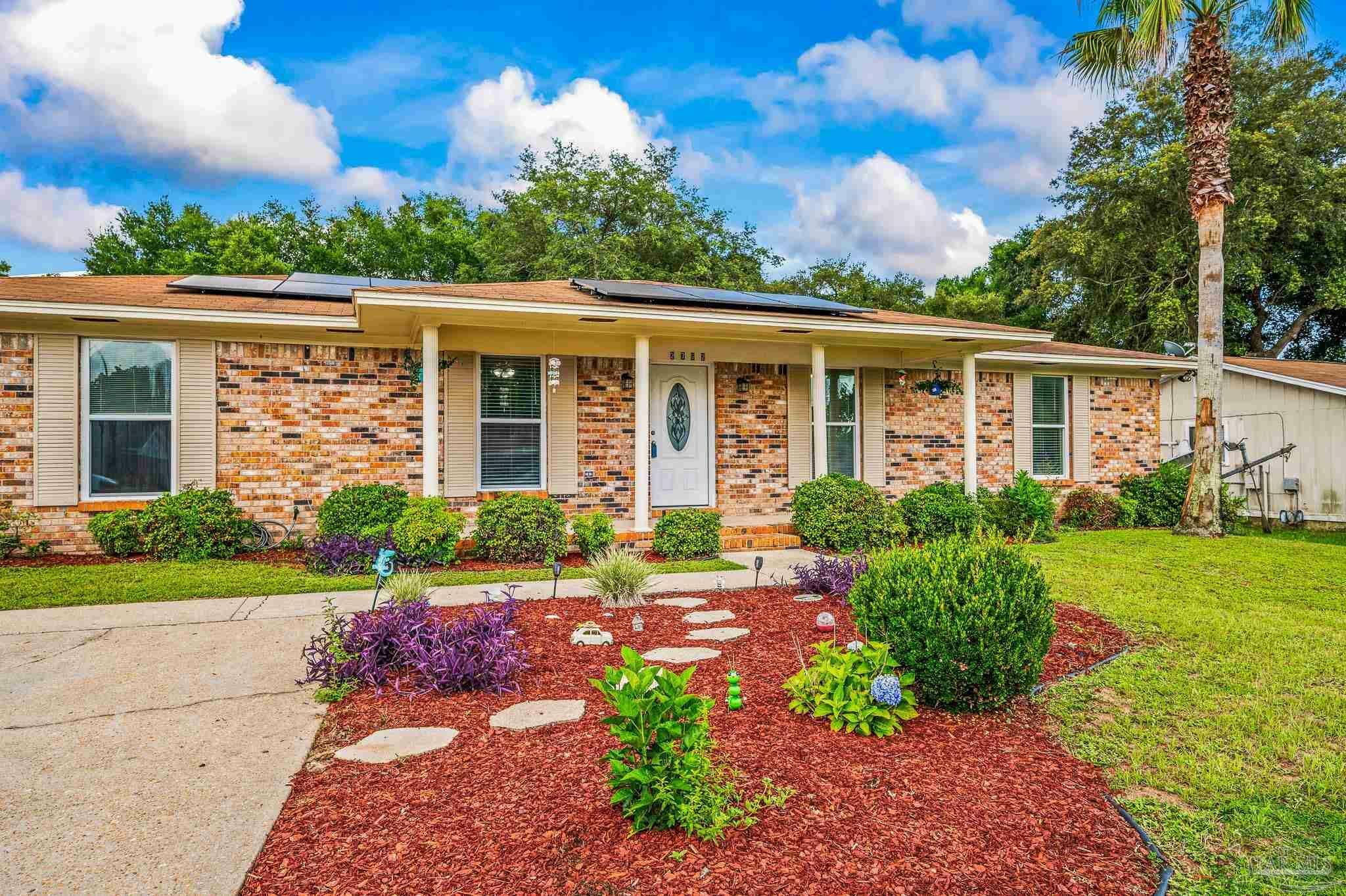 Property Photo: 2762 Christine St FL 32526