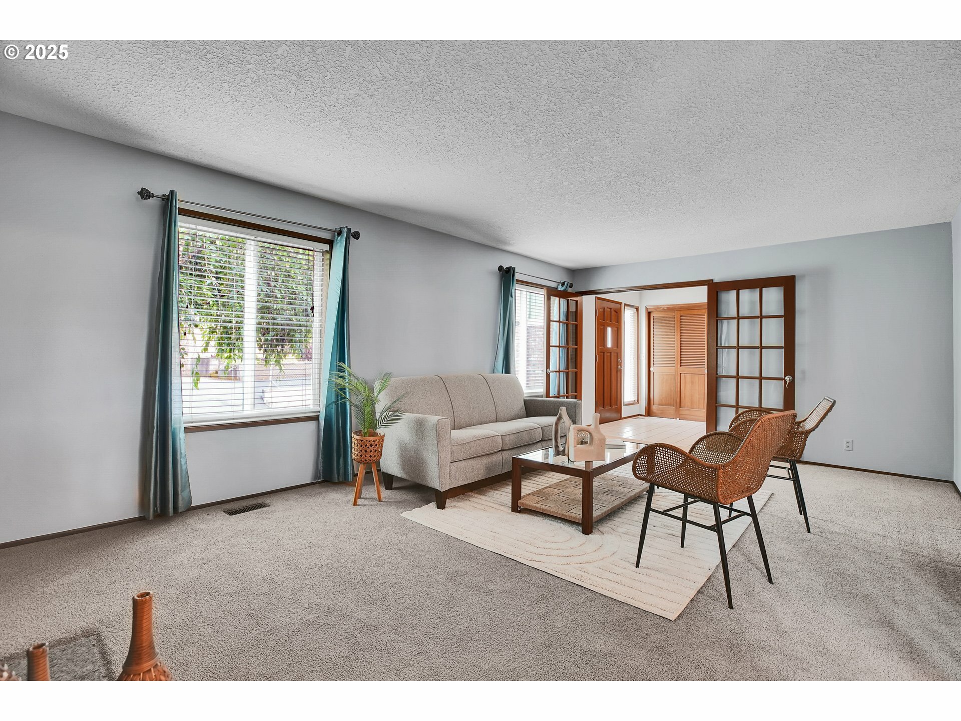 Property Photo: 12143 SE Niklas Ln OR 97086