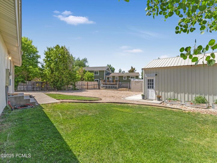 Property Photo:  155 Hawthorne Drive  UT 84036 