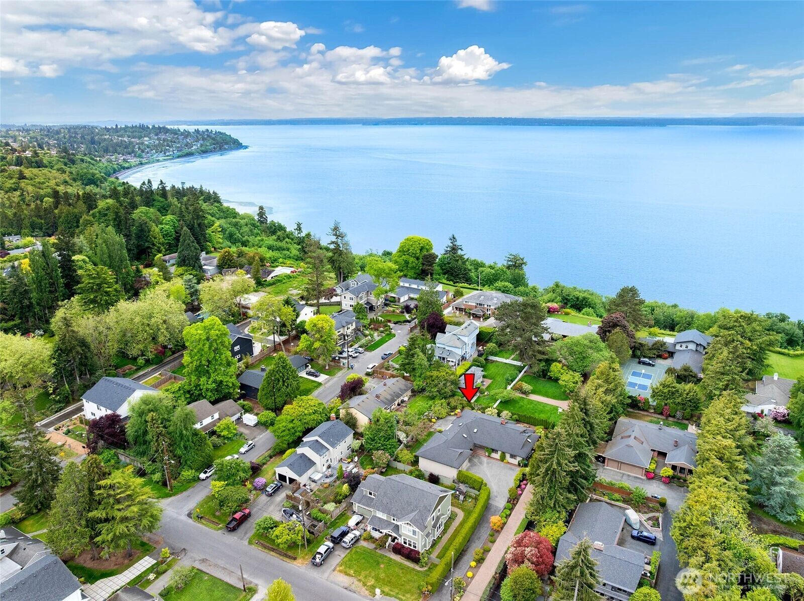 Property Photo: 12229 12th Avenue NW WA 98177