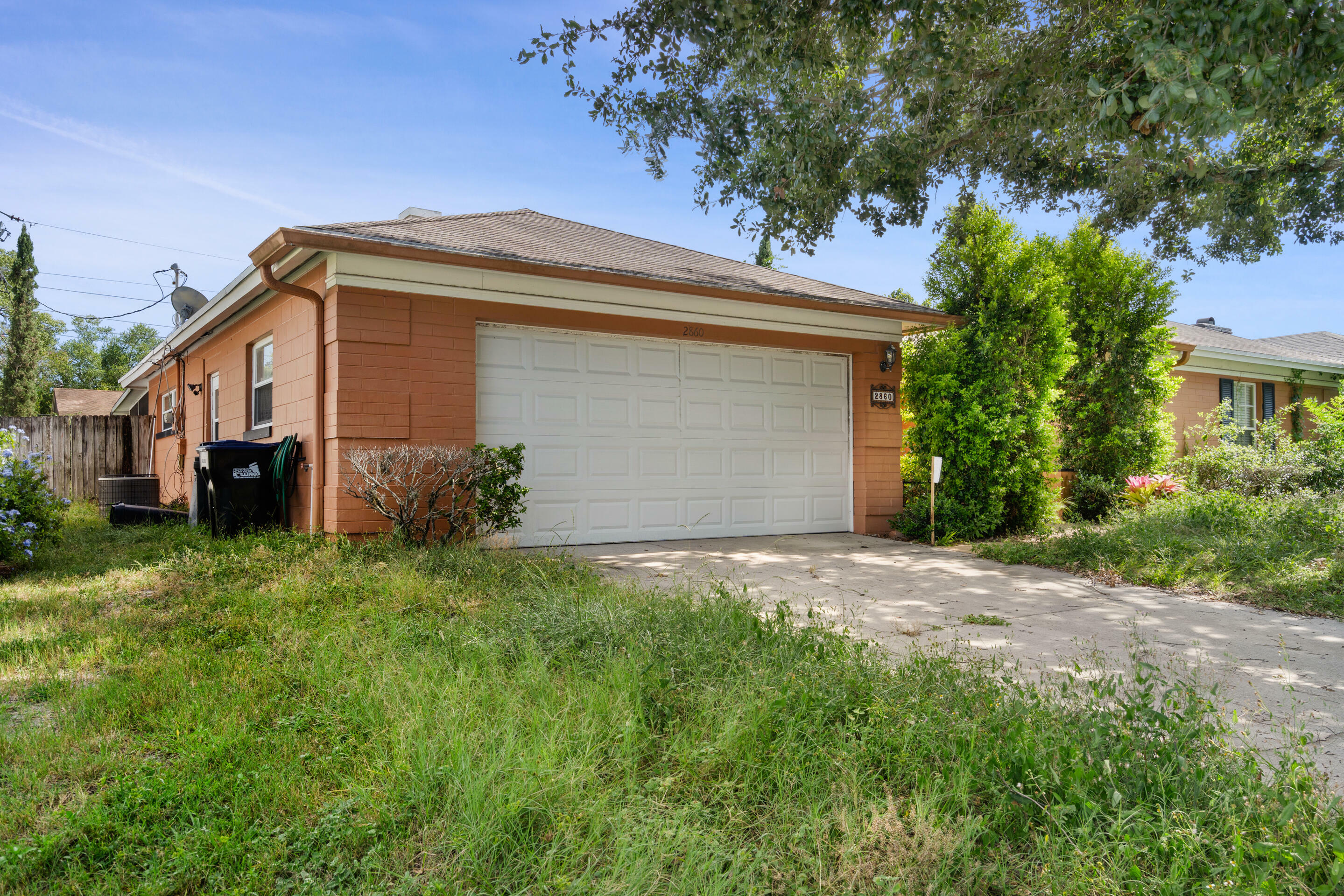 Property Photo:  2860 Sheriff Way  FL 32792 