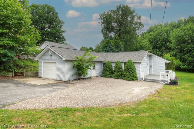1320 W Drahner Road  Oxford Twp MI 48371 photo