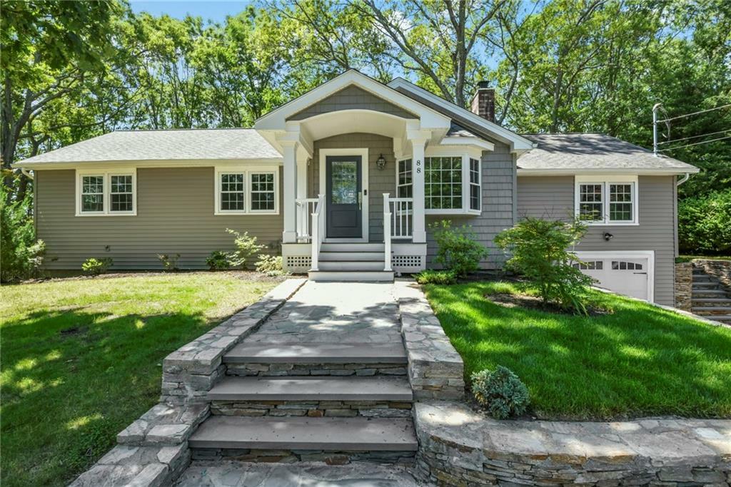 88 Grand View Road  East Greenwich RI 02818 photo