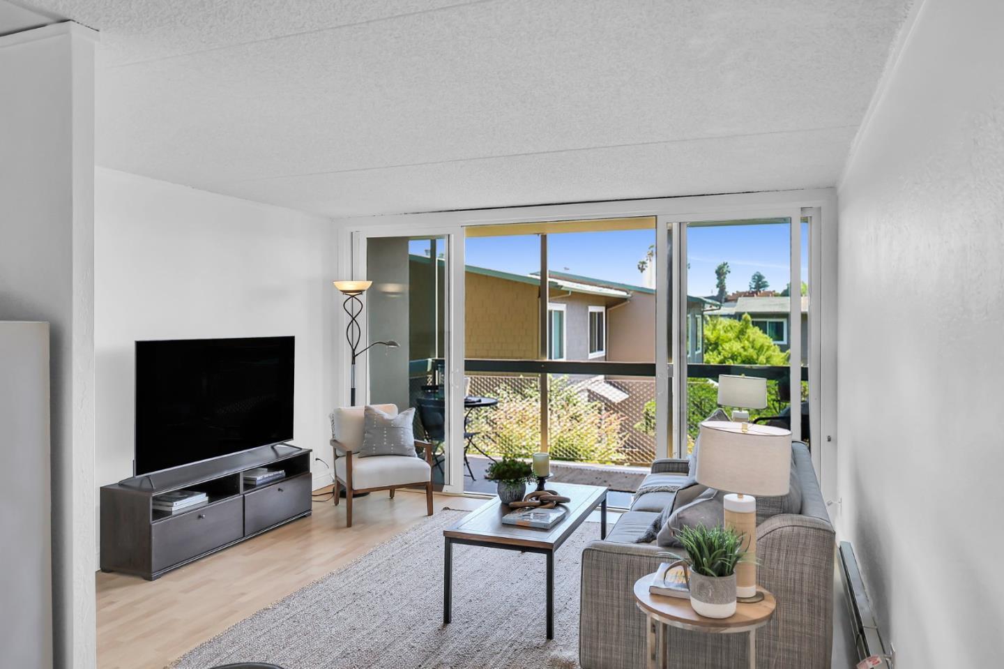 Property Photo: 180 Dakota Avenue 24 CA 95060