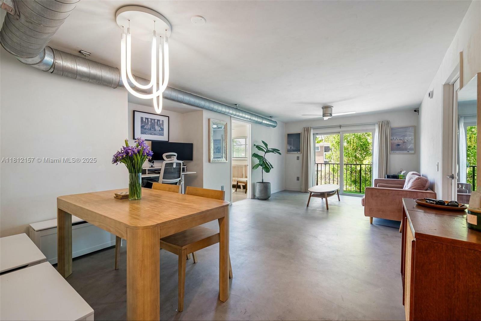 1900 Meridian Ave 204  Miami Beach FL 33139 photo