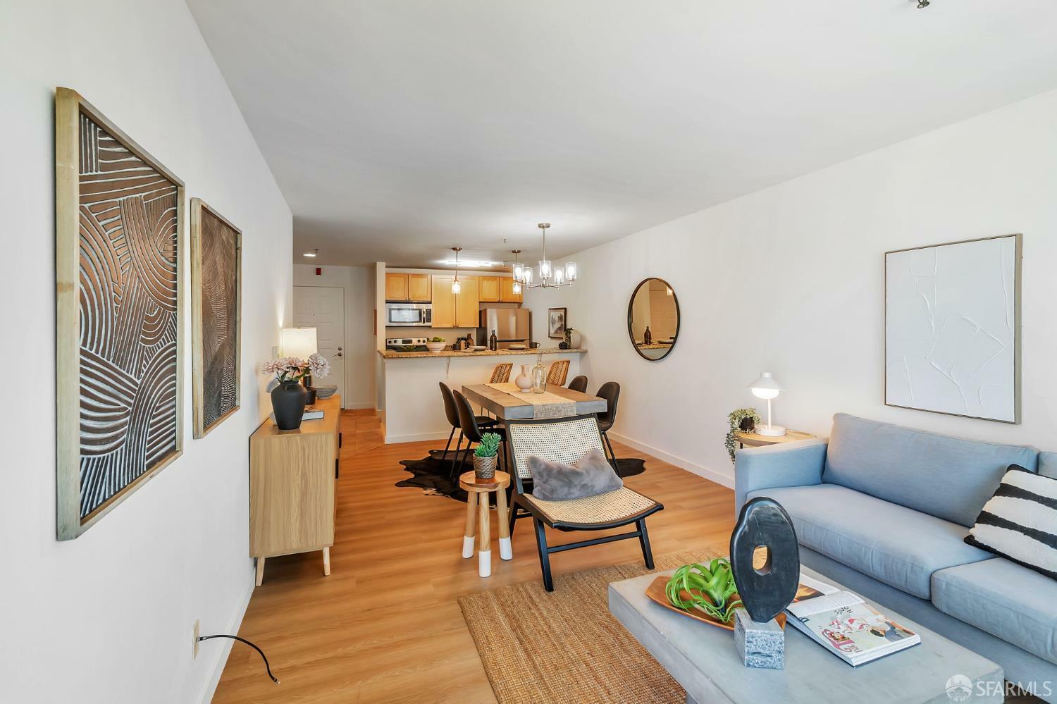Property Photo: 6400 Christie Avenue 4415 CA 94608