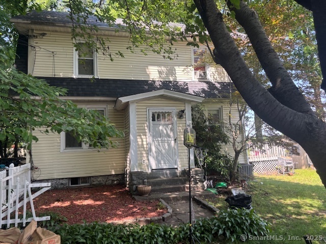 Property Photo:  30 Lenox Avenue  CT 06906 