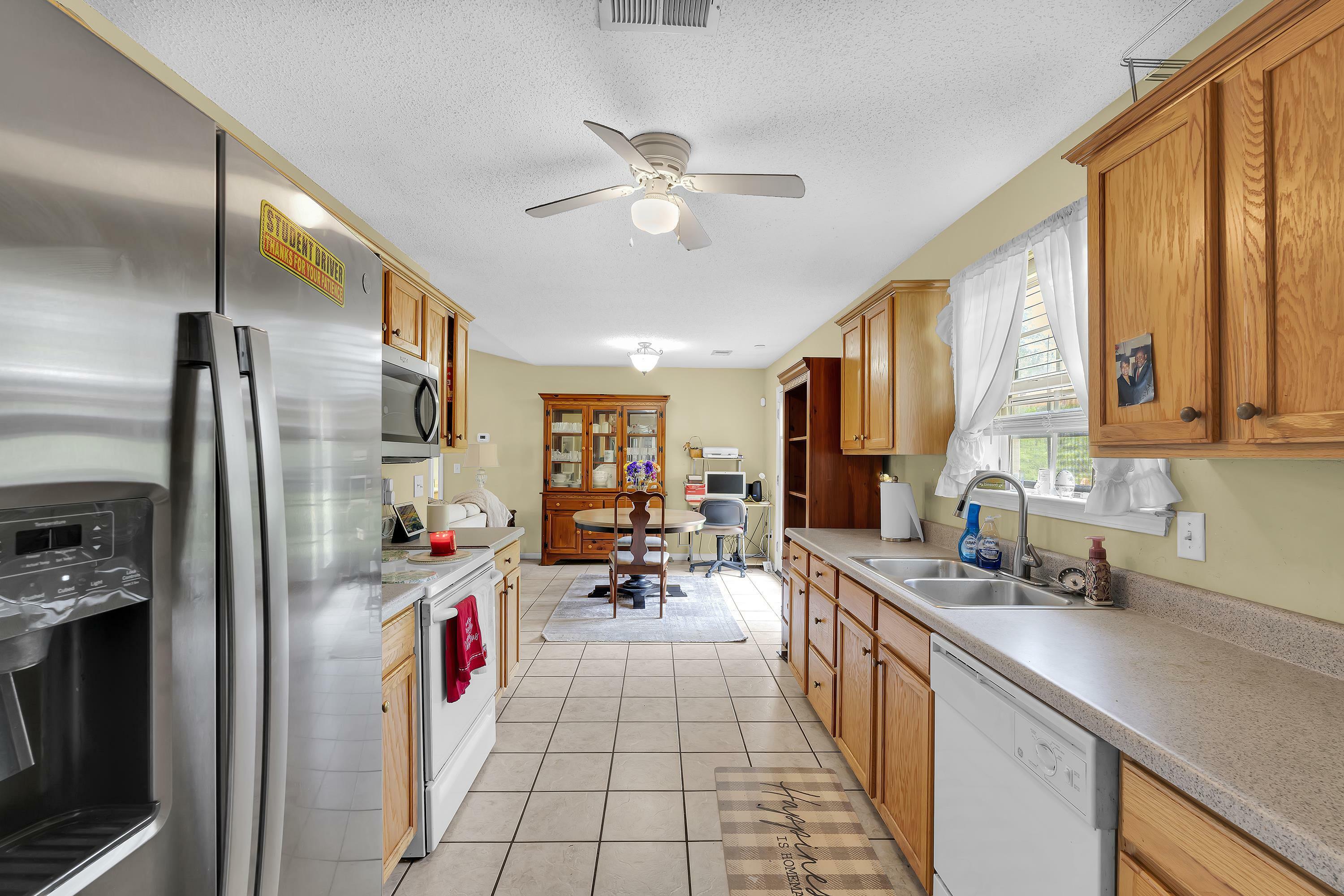 Property Photo: 361 Split Oak Lane SC 29349