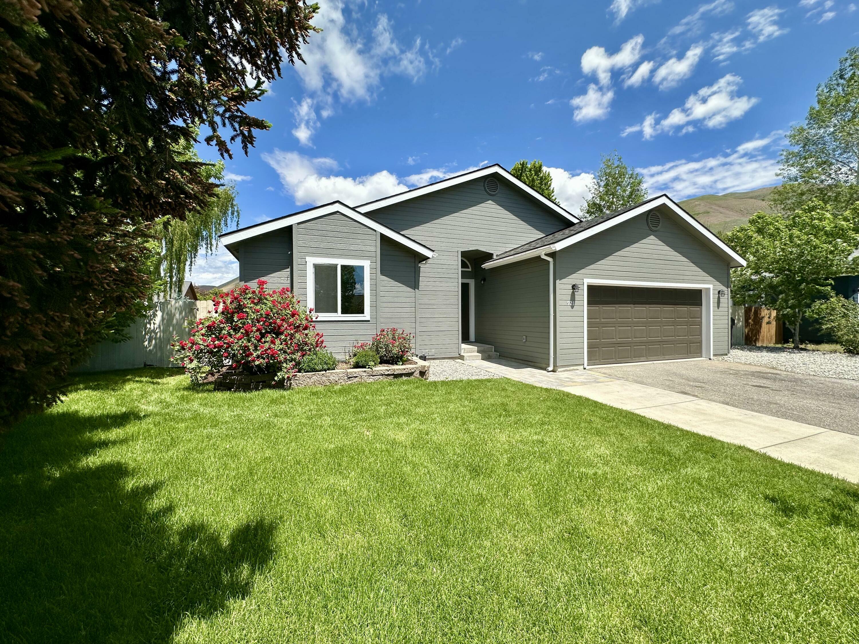 921 Snowflake Dr  Hailey ID 83333 photo
